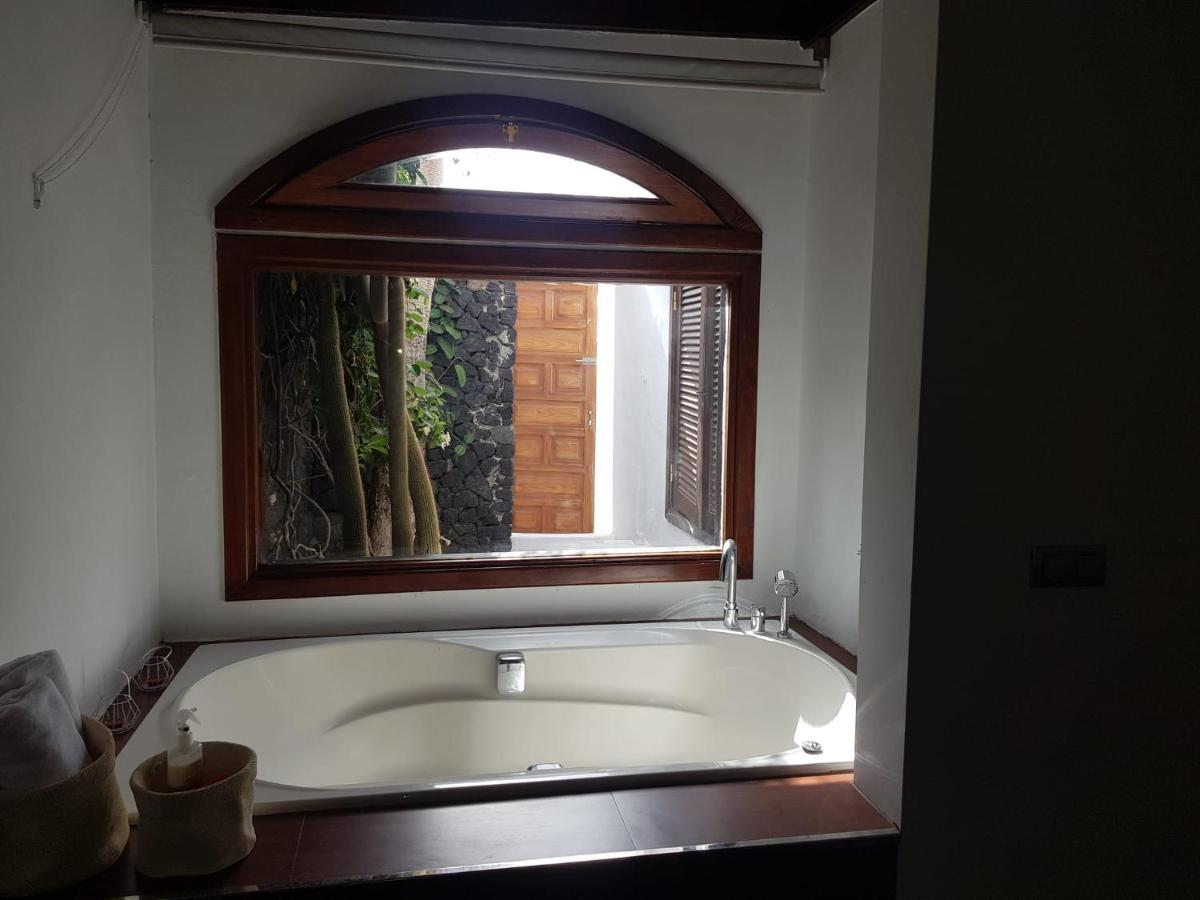 Villa Fenix ปูแอร์โตเดลคาร์เมน ภายนอก รูปภาพ