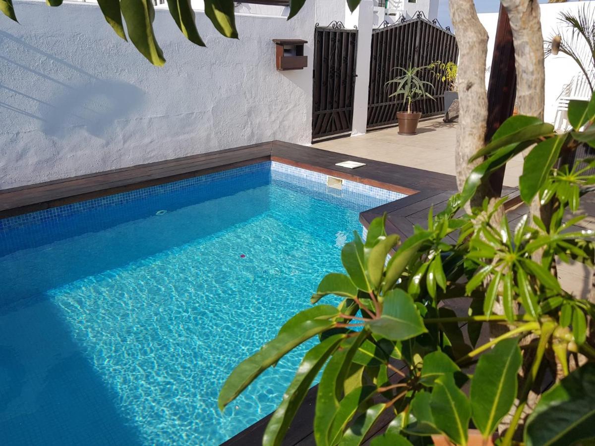 Villa Fenix ปูแอร์โตเดลคาร์เมน ภายนอก รูปภาพ